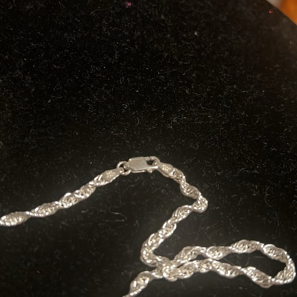 Men’s necklace and charm set - Picture 6 of 9